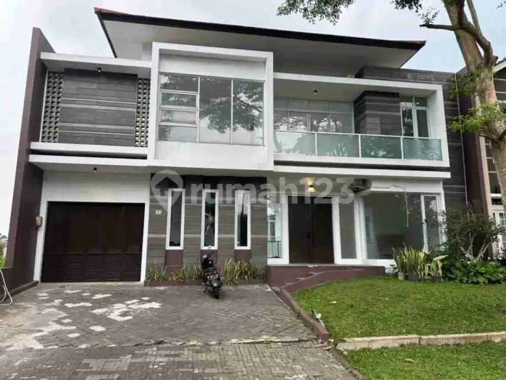 Rumah Mewah Modern Siap Huni di Cluster kota baru Parahyangan