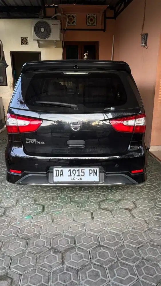 Mobil pakaian pribadi