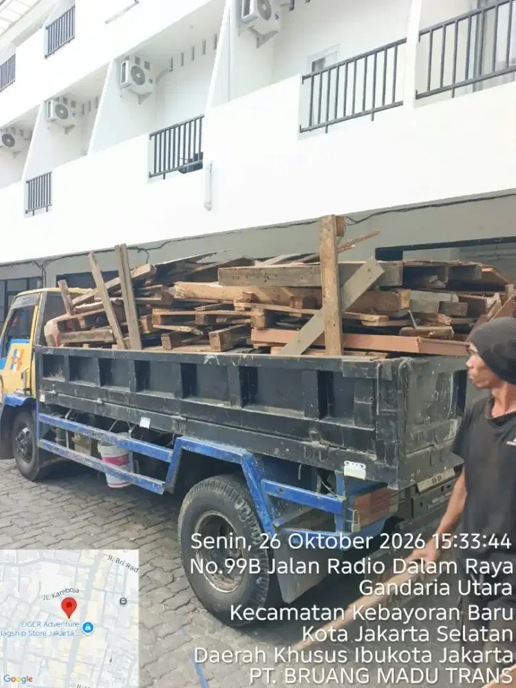 Buang furniture dan angkut sampah proyek