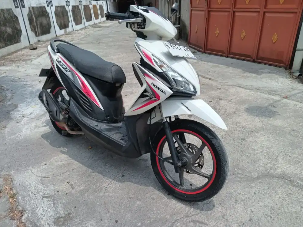 Vario 110 LED CBS PGM-Fi