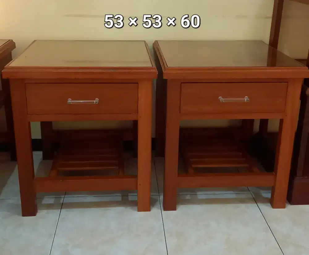 Meja Kayu Serbaguna, Meja Nakas Serbaguna