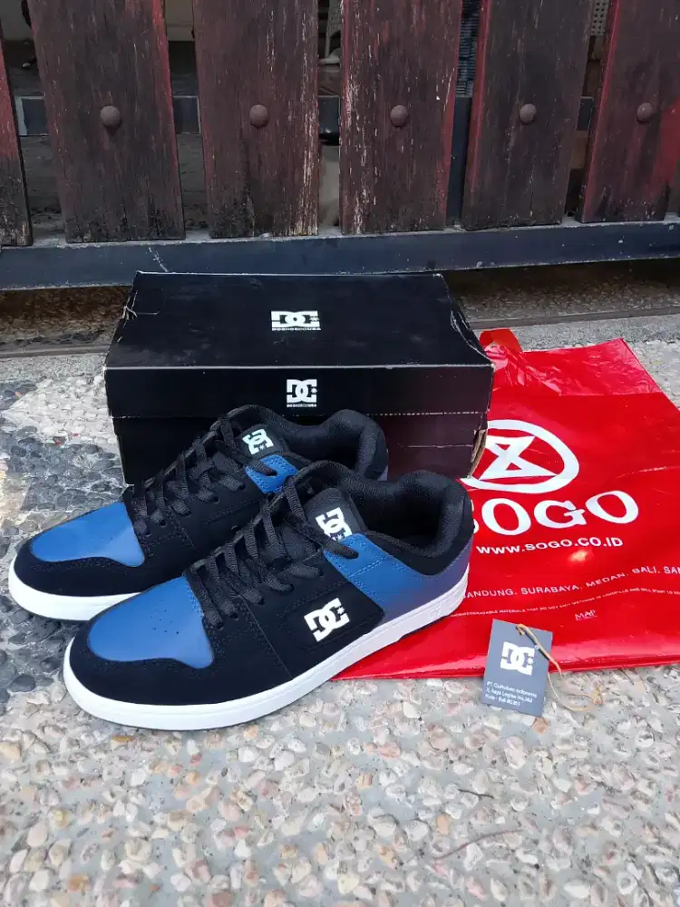 Sepatu DC original