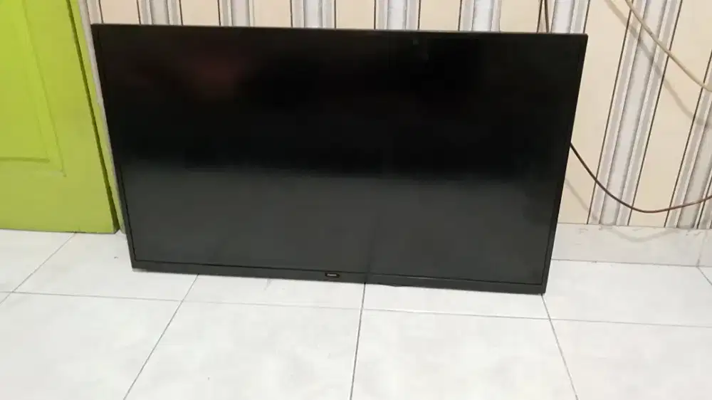 Tv Philips 43inchi BRG mulus