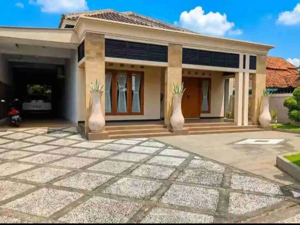 JUAL CEPAT RUMAH MEWAH MANGUNSARI GUNUNGPATI SEMARANG