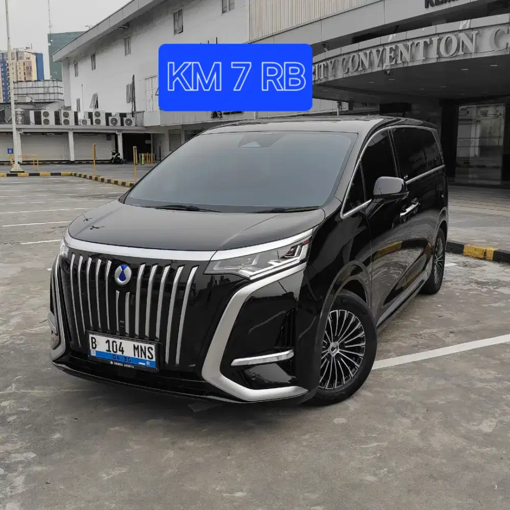 KM 7 RB, Denza D9 EV 2025 Hitam