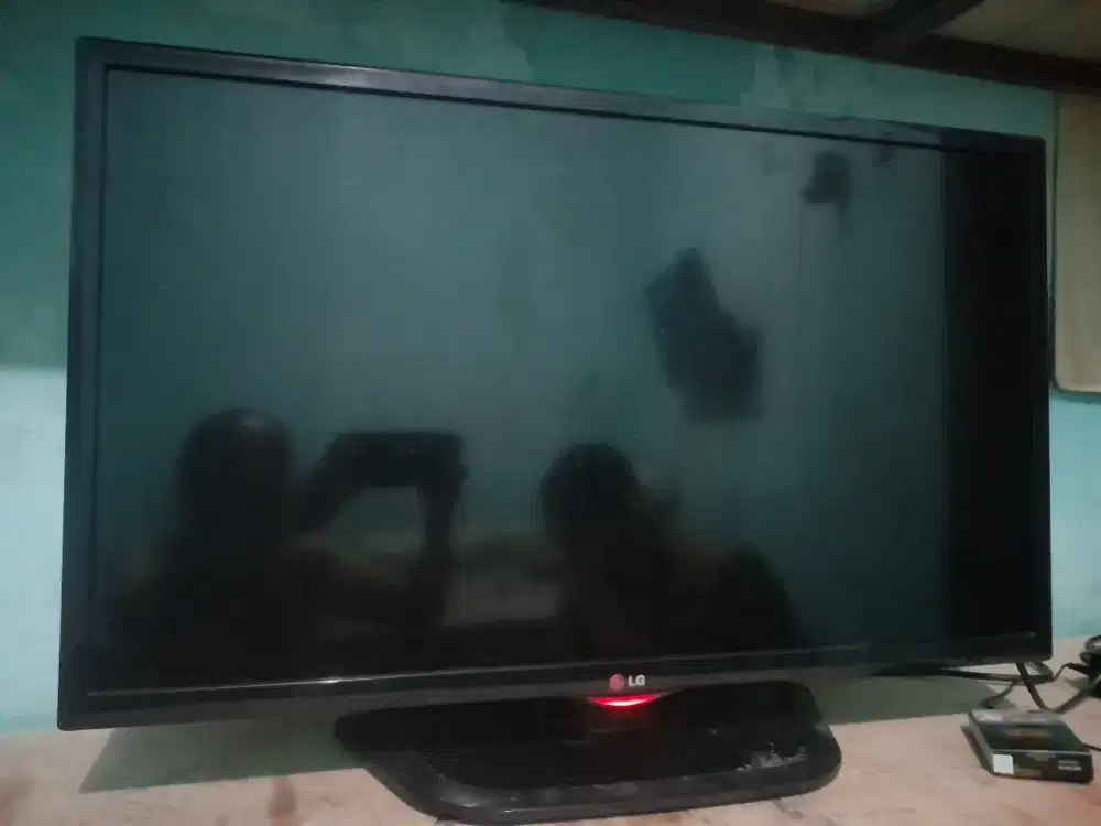Tv LED LG 32in siaran Analog normal