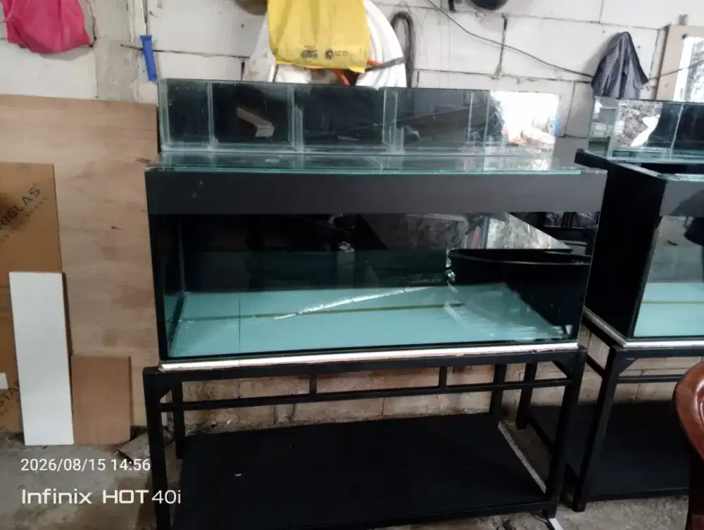 Aquarium kaca dan filter