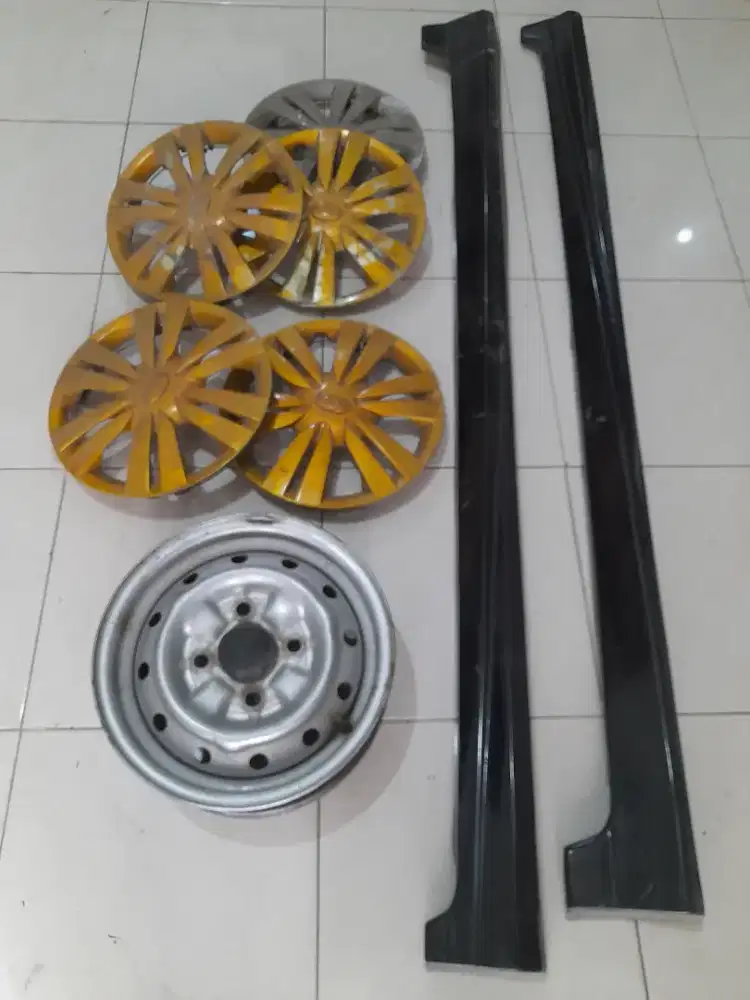 Jual velek xenia/ avanza + body kit datsun go + dop 13