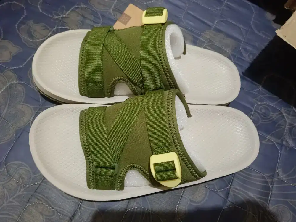 Beli Buat Adek ke kecilan