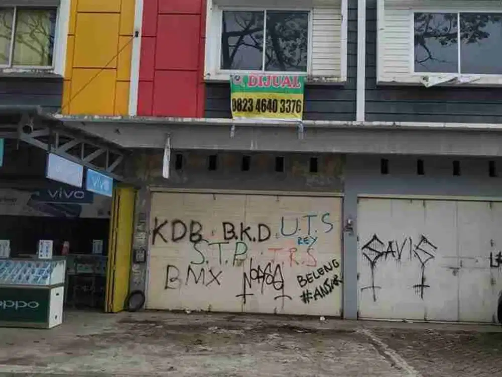 Ruko Baru jl Tamanggapa Raya
Dekat Pom Bensin Samata
200 meter dari Perempatan Samata
Dkt RS Yapika
4,85 X 17, 2 Lantai
Rp. 1,2 M