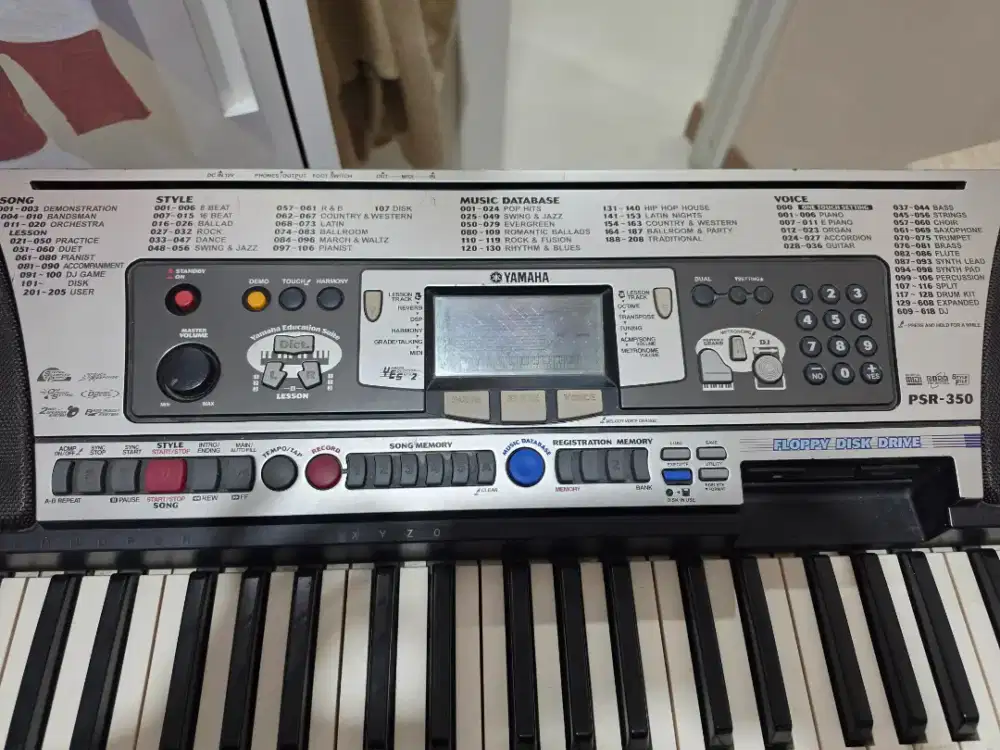 JUAL CEPAT, Keyboard Yamaha PSR-350, mulus