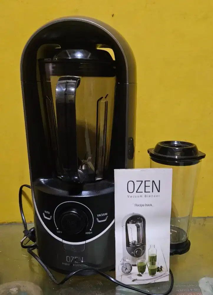 Blender Vacuum Ozen