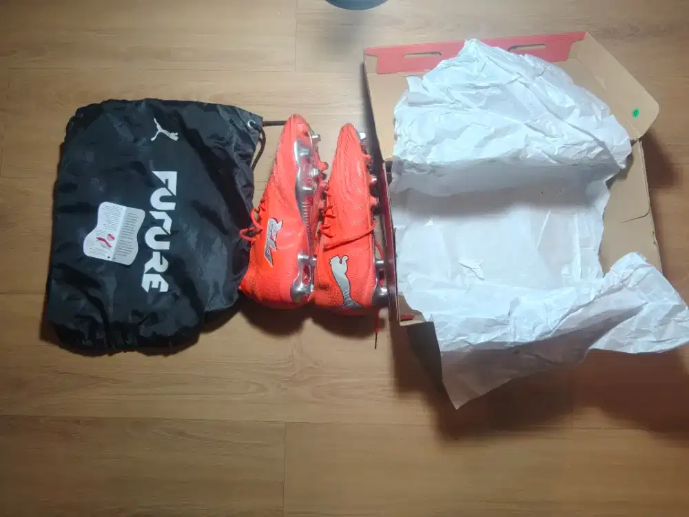 Puma Future 9 ULTIMATE AG sepatu bola
