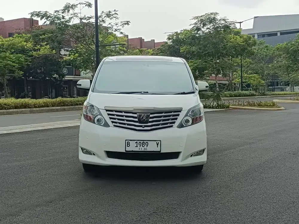 Toyota Alphard 2009 Bensin
