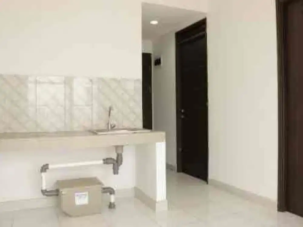 Jual apartment M square  
Lantai 18
Unfurnished 
luas 46 m2 ++
2 Kamar tidur 
1 Kamar Mandi
Harga 450jjt nego
Kontrak 1 th 36 jt termasuk ipl