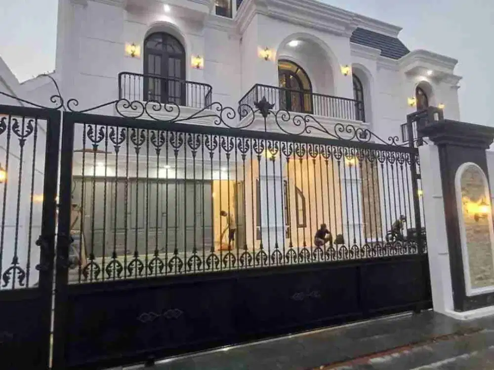 Rumah Sultan Mewah Ready Stok di Jatipadang