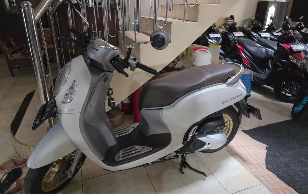 Scoopy keyless putih 2021 pajak plat baru Gbm