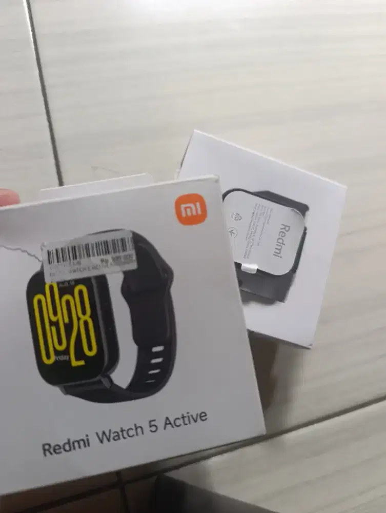 Jam redmi active 5