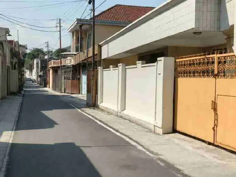Di jual dekat SD Warung miri solo
