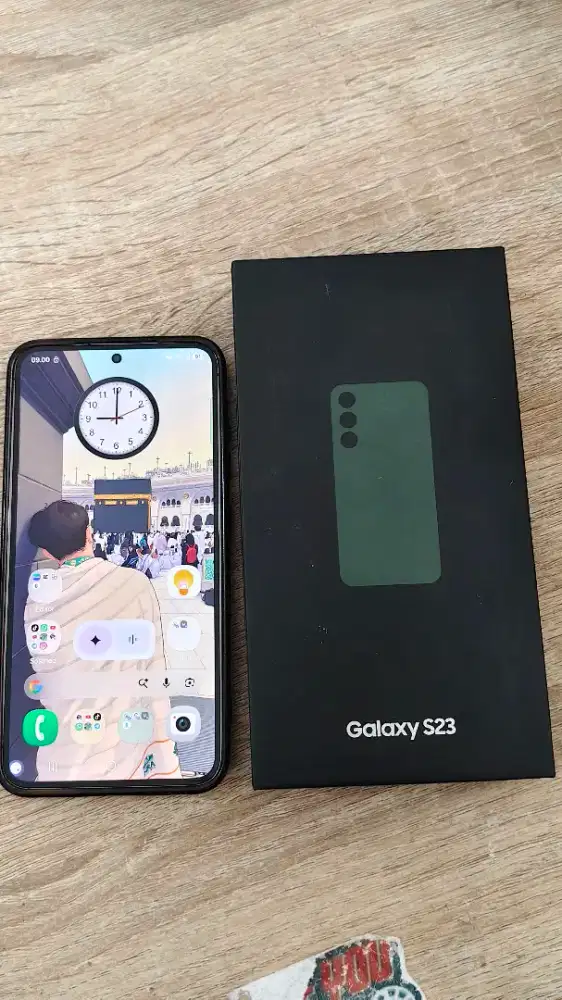 SAMSUNG S23 8/256