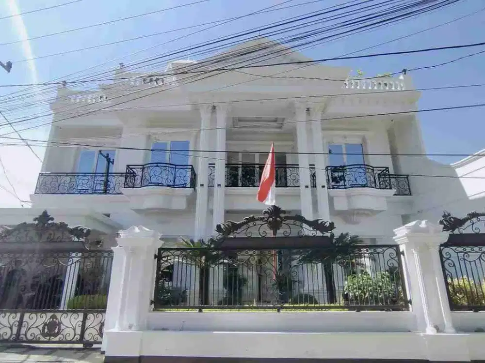 TURUN HARGA..MURAH Rumah American Clasik modern  FULL FURNISH Nagreg SIAP hunni