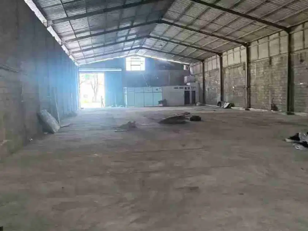 Disewakan Gudang Luas 700m² di Bantul, Akses Tronton dan Jalan 8M