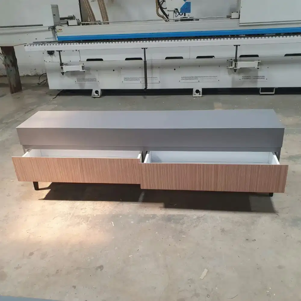 Meja TV ex Display Pameran