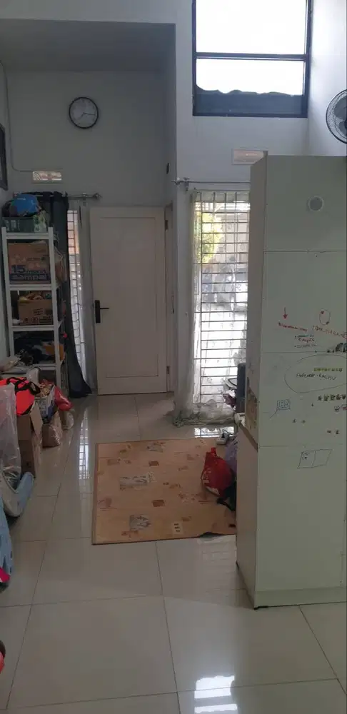 Dijual rumah nyaman di Graha Raya Bintaro
