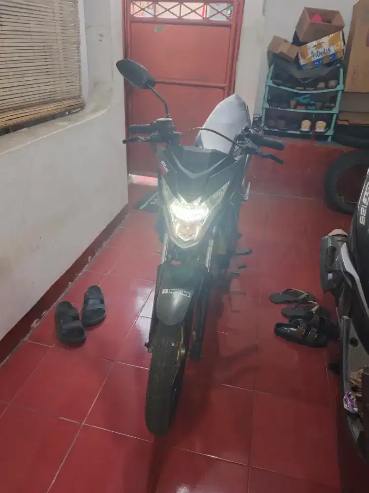 Sonic 150 weeded 2016 plat A lengkap km rendah