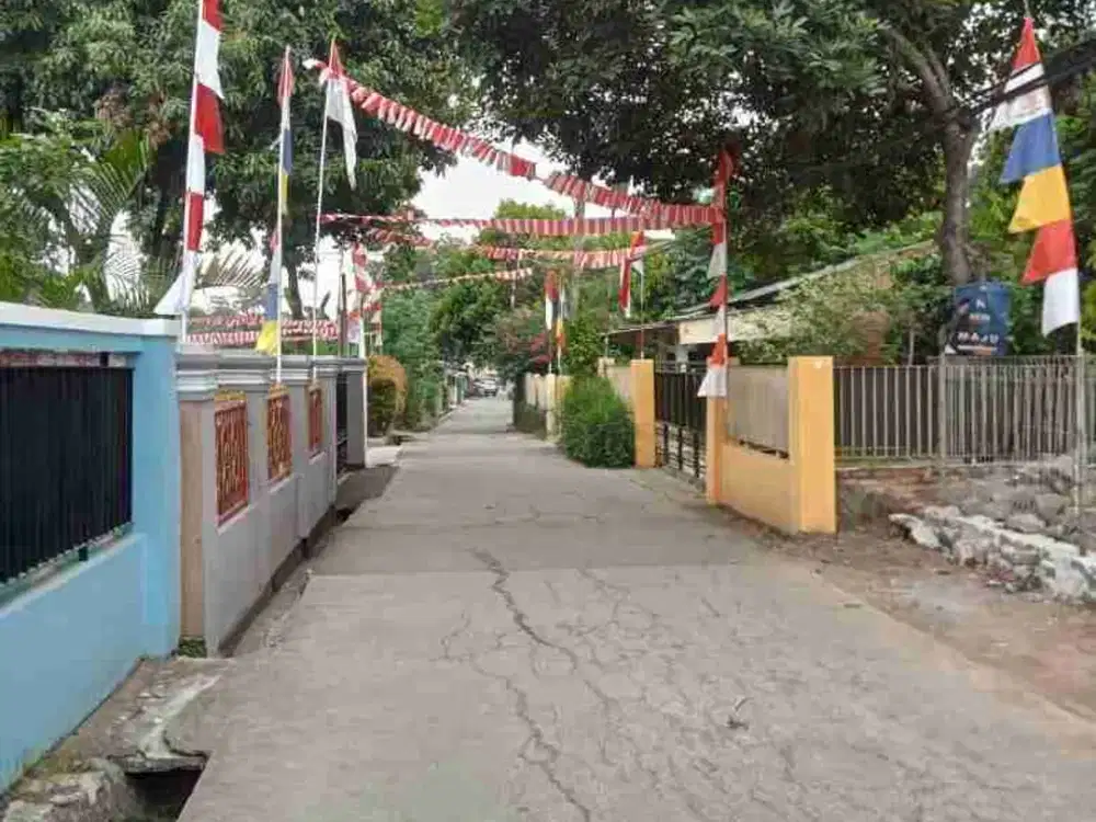 Rumah+ tanah lega, security 24jam, kota Bekasi