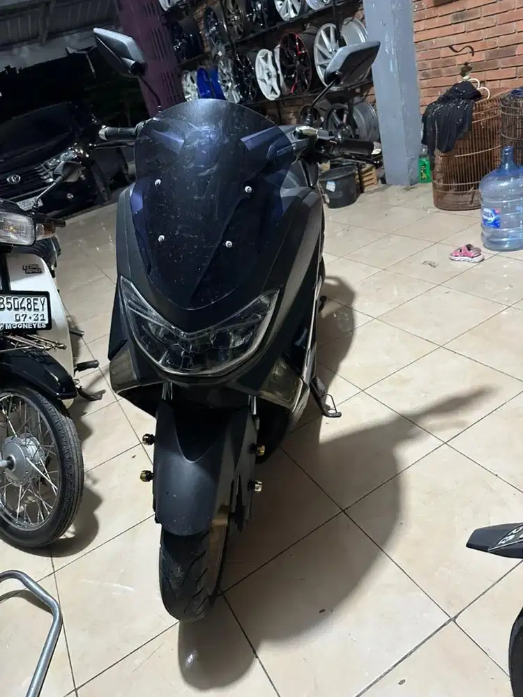yamaha nmax hitam 2019 Plat B,ss lengkap, tgn pertaa