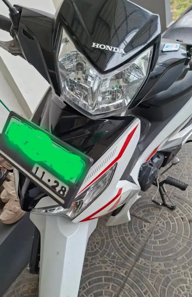 Supra X 125 2017 Putih