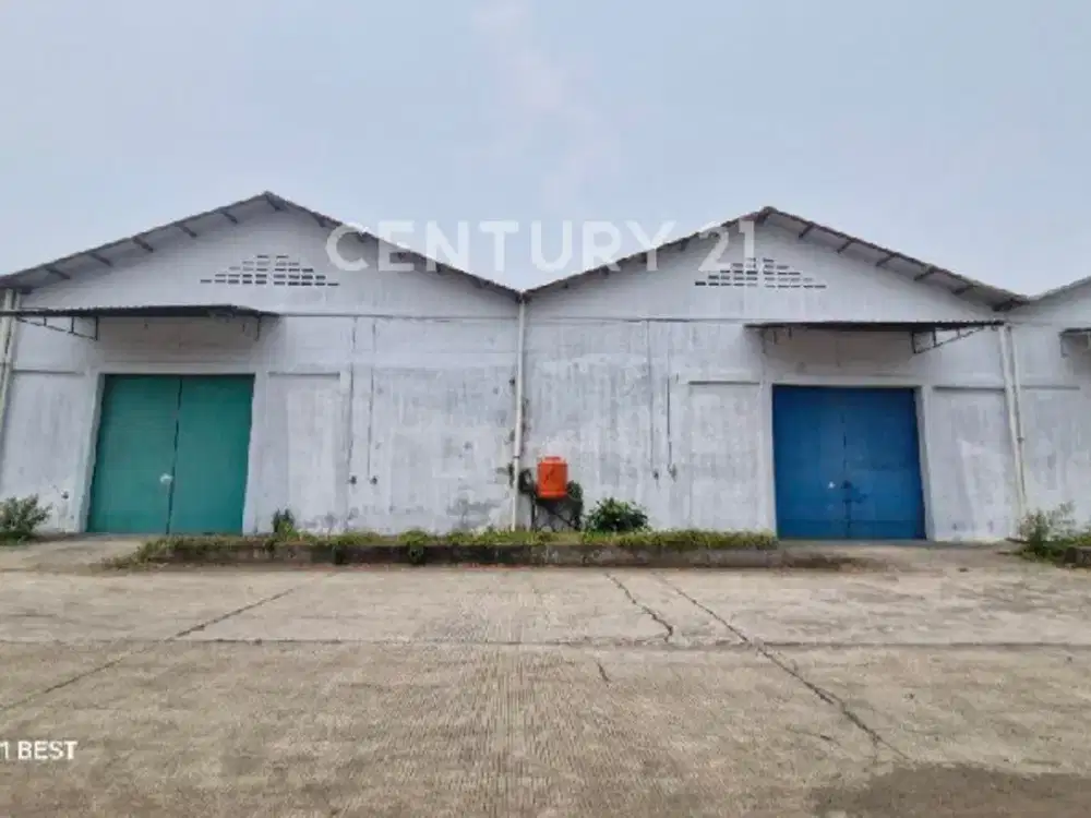 GUDANG BARU DALAM KAWASAN PERGUDANGAN TOL IR.SUTAMI MAKASSAR