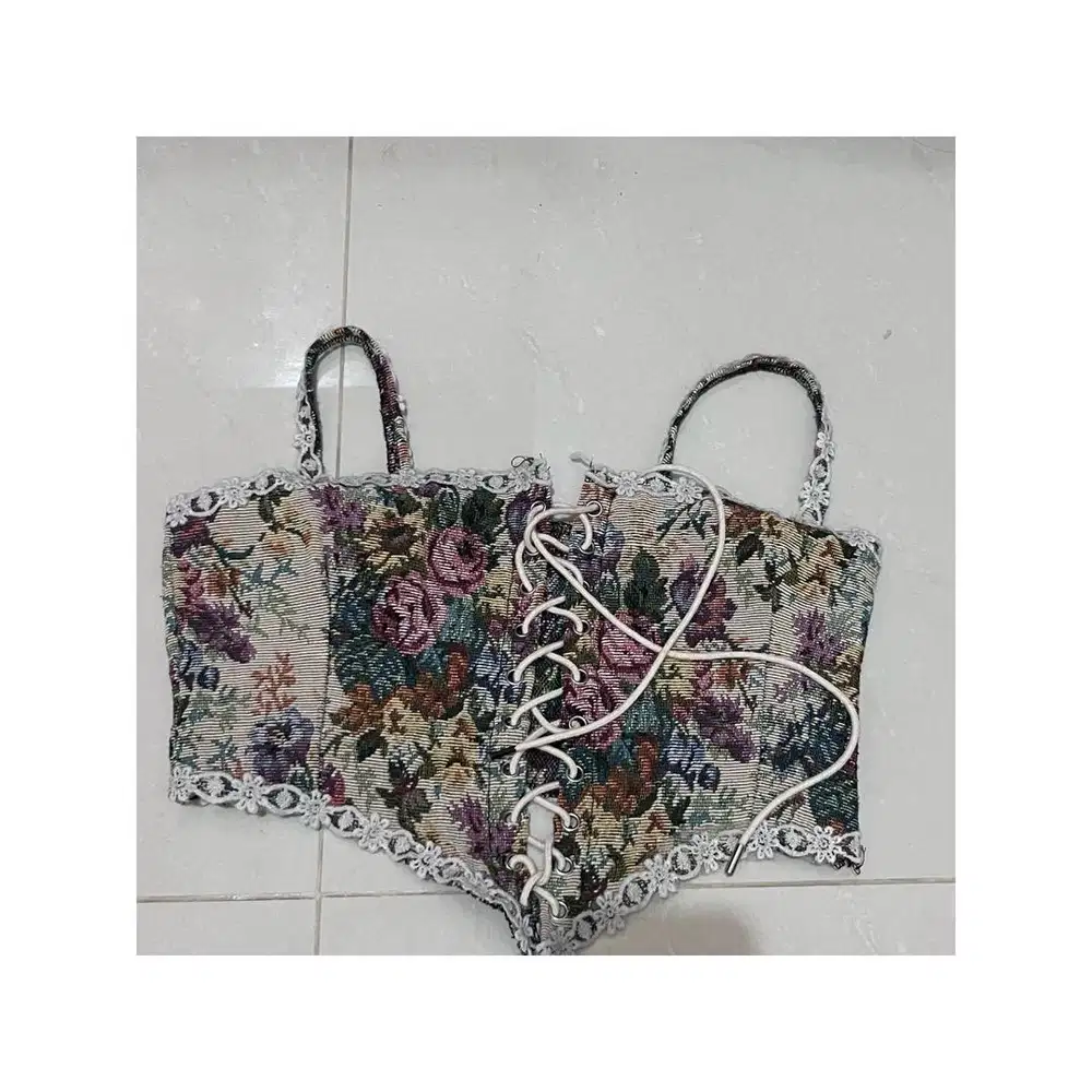 Korset Top Motif Bunga Vintage + Renda Cantik, Like New
