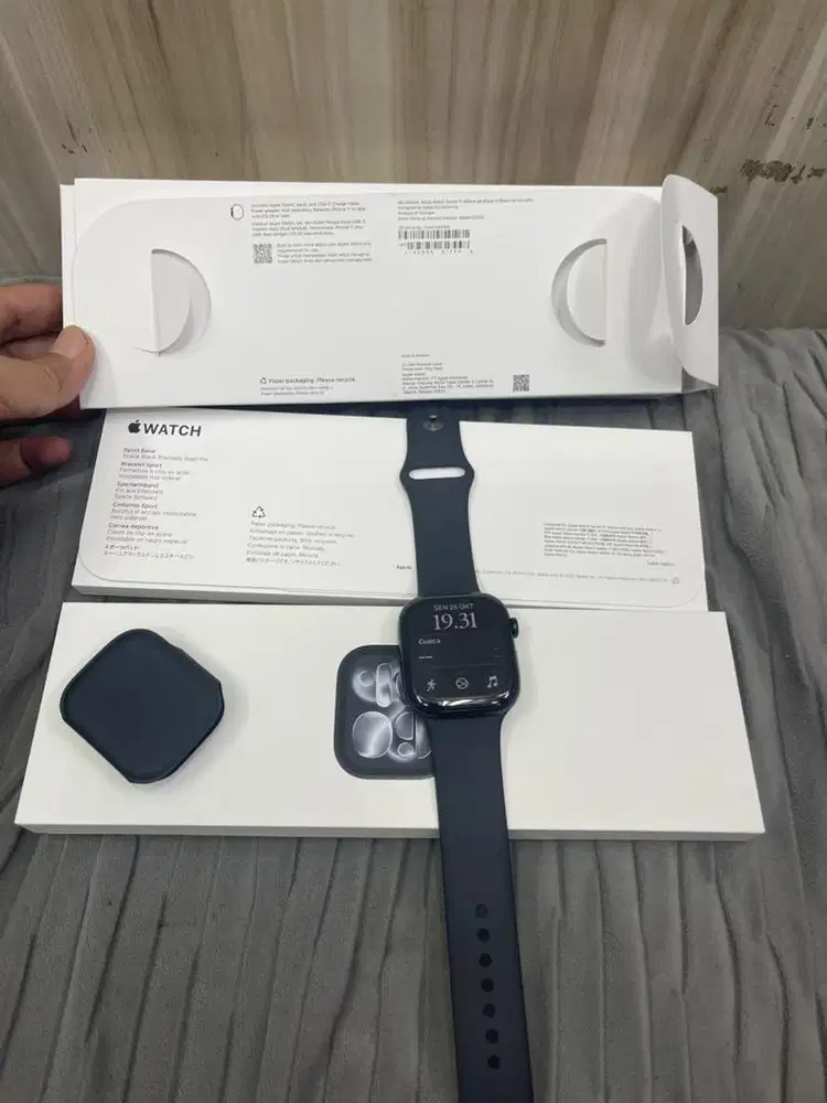 (ibox) Apple watch Series 11 46mm original garansi sampai okt2027