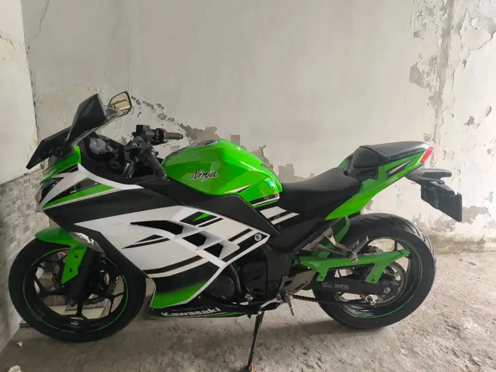 Ninja 250 Fi anniversary