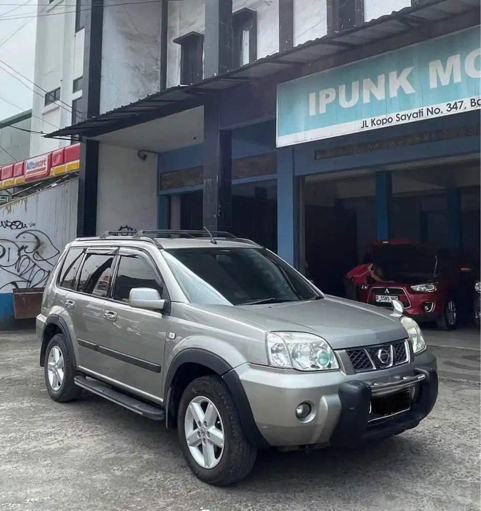 Nissan X-Trail 2.5 STT matic 2007