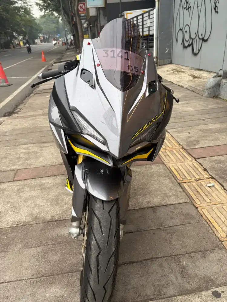 HONDA CBR 250RR TAHUN 2016