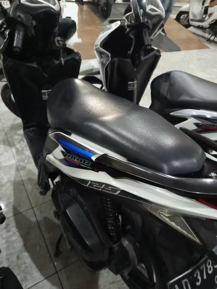 Di jual vario kzr 2012