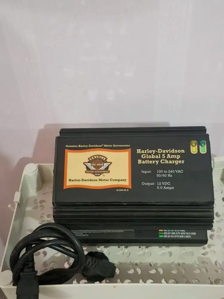 Harley Davidson Global 5 amp battere charger and tender