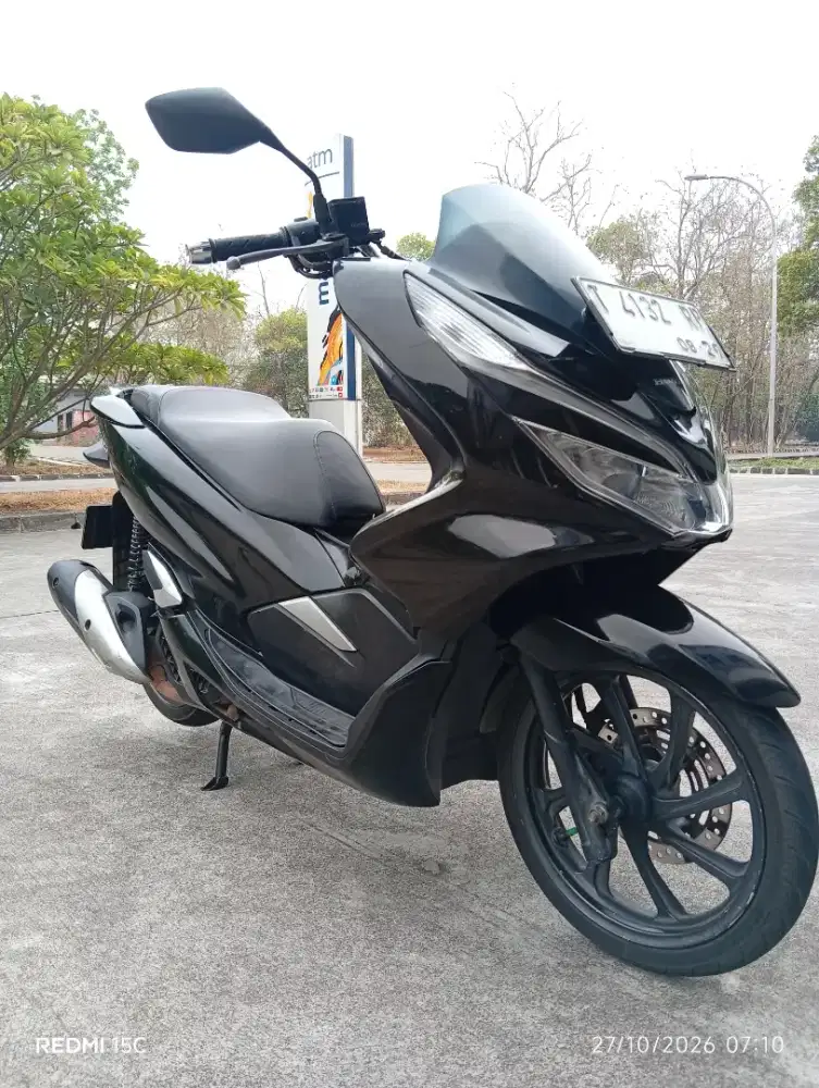 PCX CBS 150 hitam glossy