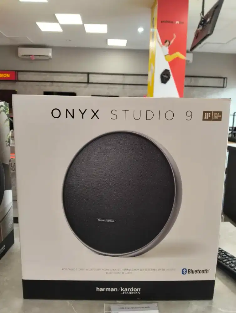 HARMAN KARDON ONYX STUDIO 9