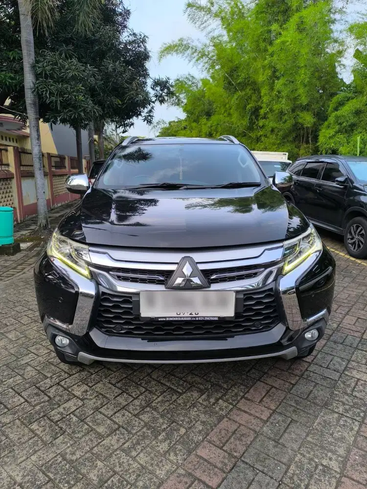 PAJERO SPORT DAKAR 4X2 AT 2018 KM 35RB LANGKA! PAJAK PANJANG