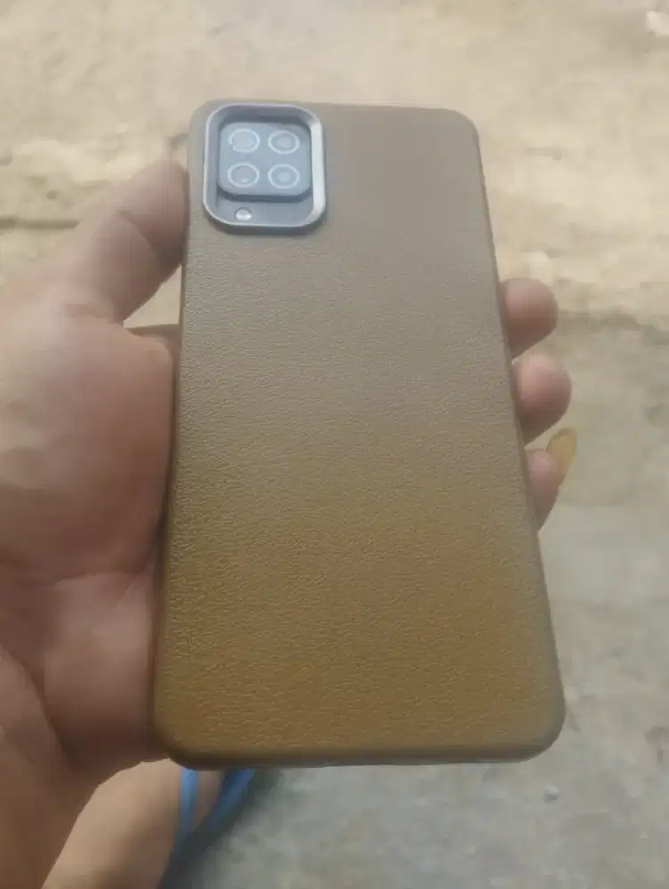 Samsung galaxy a12 ram 4 /128 batangan negoin ajq