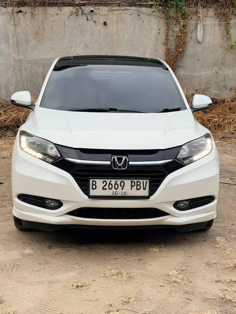 hr-v prestige at matic 2018 km low