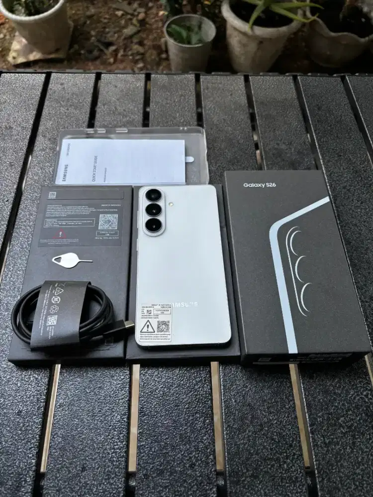 Samsung S26 12/512GB Fullset second