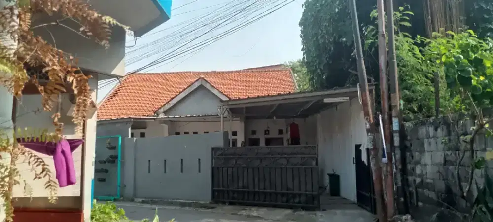 Rumah di jual daerah ciputat