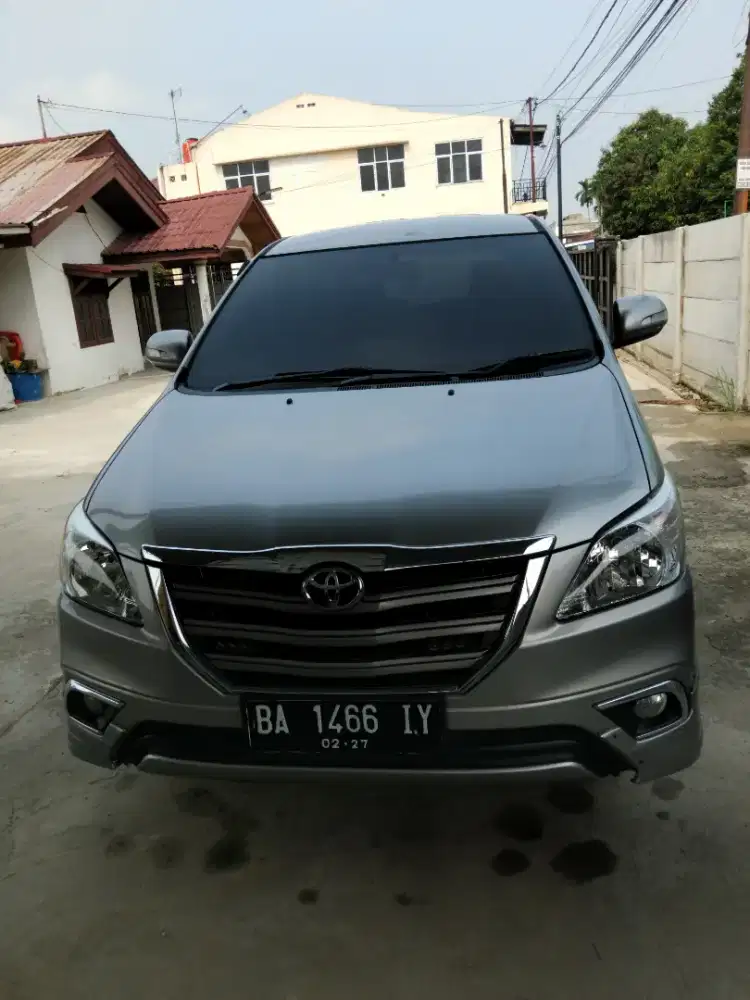 Toyota Kijang Innova 2015 Bensin