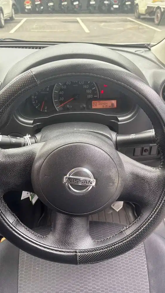 Nissan March 2013 Bensin