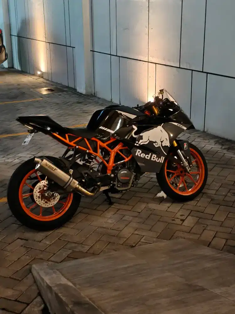KTM RC 200 2017